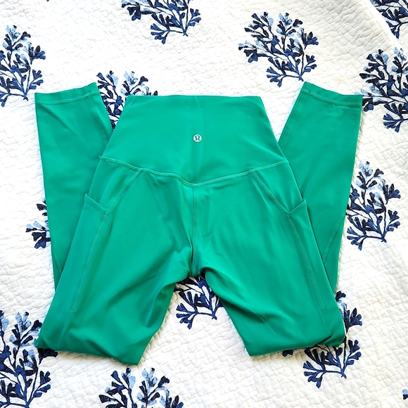 Lululemon Align HR Pant 25" *Pockets - Picture 2 of 5
